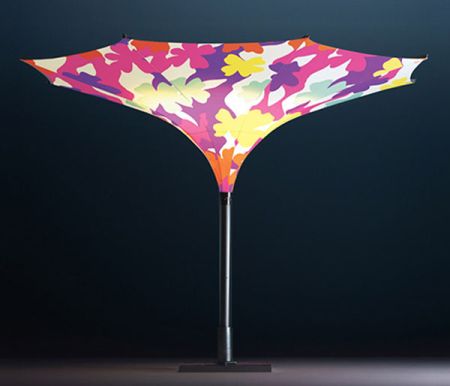 郁金香遮阳伞色彩设计